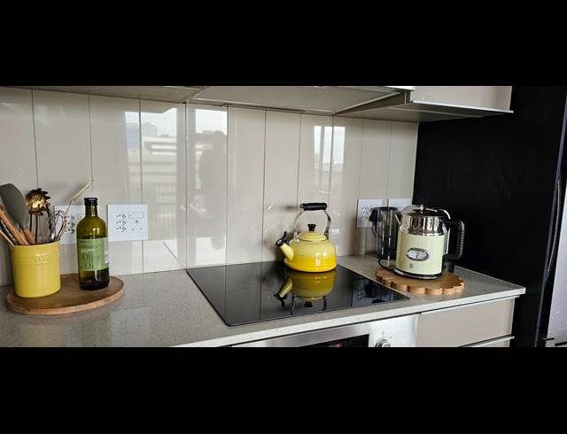 1 BEDROOM APARTMENT FOR SALE IN SANDOWN
